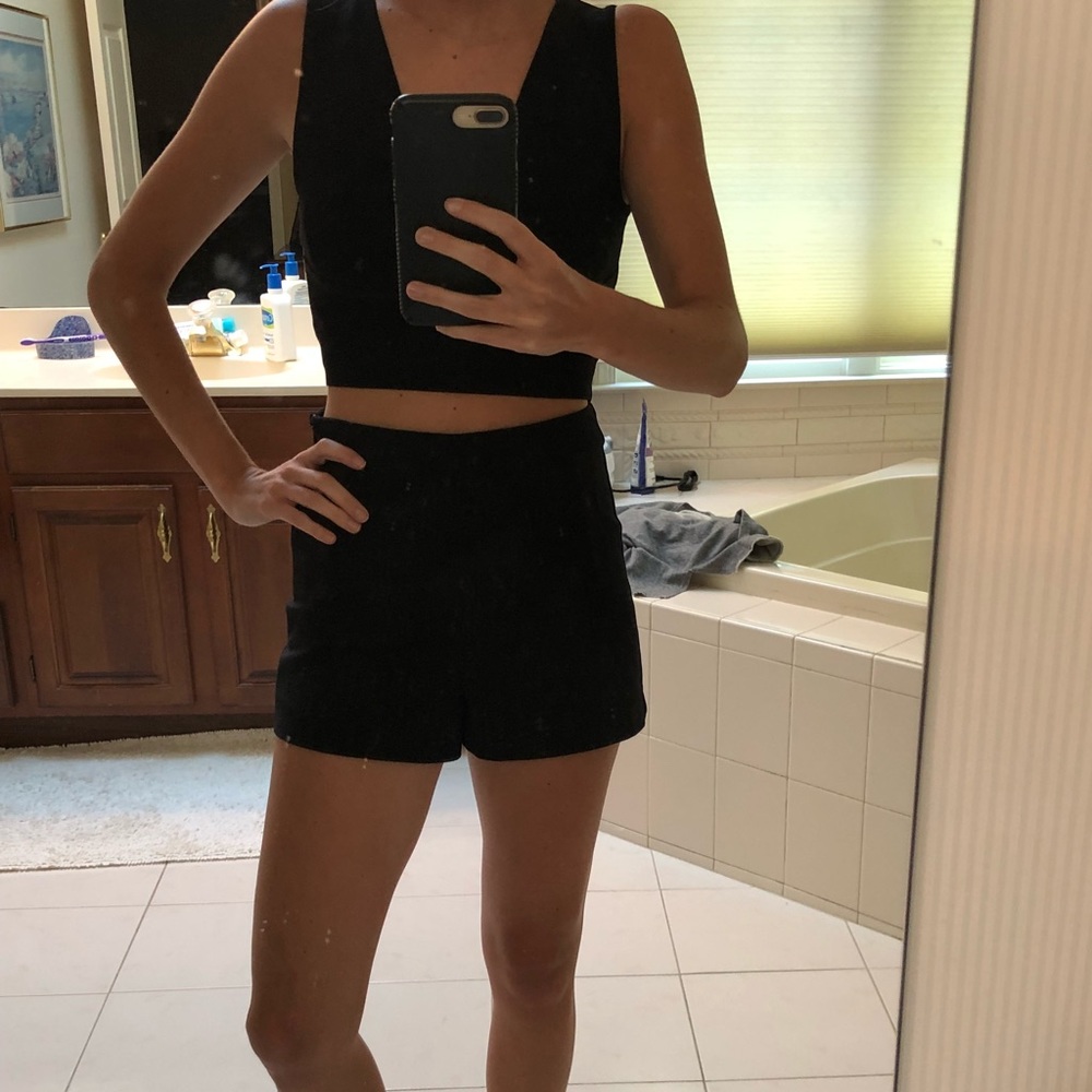 Black Zara high-waisted dress shorts